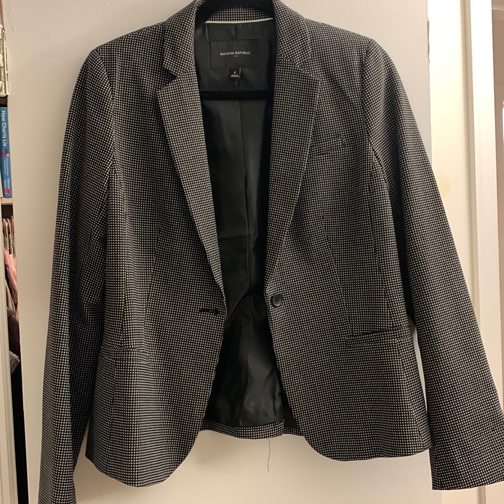 3 for $30 NEW Banana republic blazer